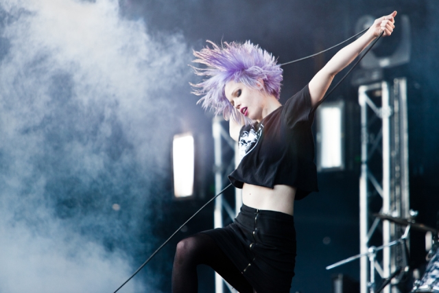 Crystal Castles chegam ao fim com a saída de Alice Glass