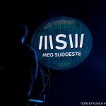 Meo Sudoeste com muita cor e pirotecnia