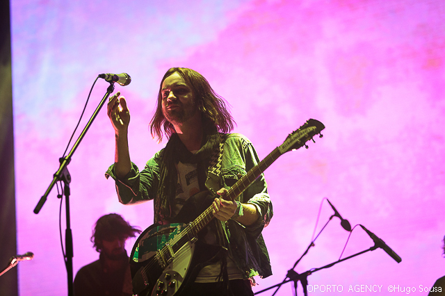 Tame Impala anunciam paragem