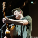 Shawn Mendes regressa a Portugal em maio de 2017