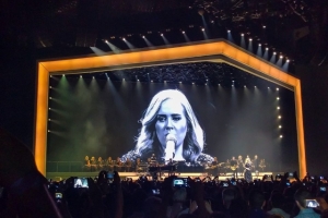 Adele Ao Vivo Na MEO Arena O Hello Que Encantou Lisboa Noite E 