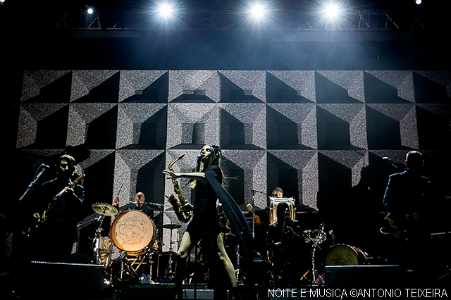 PJ Harvey regressa a Portugal em outubro