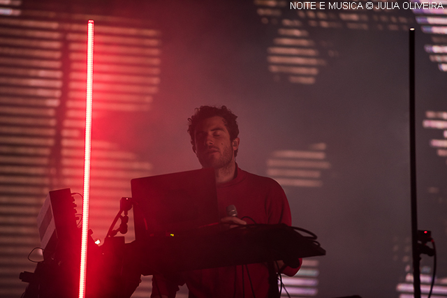 Nicolas Jaar no NOS Primavera Sound: um final de noite que demorou a começar Nicolas Jaar no NOS Primavera Sound: um final de noite que demorou a começar