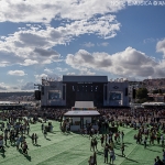 Será que te apanhamos por Algés? Espreita aqui e vê alguns momentos do NOS Alive