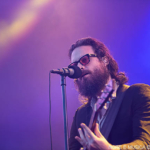 Father John Misty no NOS Primavera Sound: Uma voz quente neste sunset cinzento