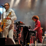 Vodafone Paredes de Coura: 13 anos depois, os Arcade Fire voltaram a dar um concerto absolutamente lendário
