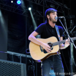 Marlon Williams no Vodafone Paredes de Coura: escuridão e reflexão ao pôr do sol