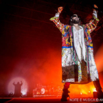 Balões, fãs em palco e despachado em hora e meia. Assim foi o concerto dos Thirty Seconds To Mars no Altice Forum Braga [fotos + texto]