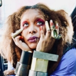 A arte singular de Erykah Badu no NOS Primavera Sound