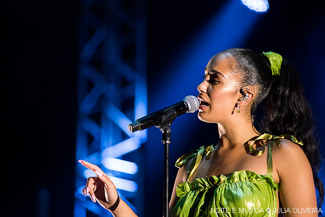 Jorja Smith no NOS Alive: R&B jovem e apelativo para tornar o Sagres mais cool