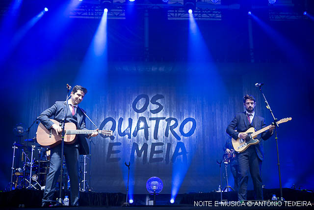 Os Quatro e Meia no MEO Marés Vivas: Um bailarico em bom Português