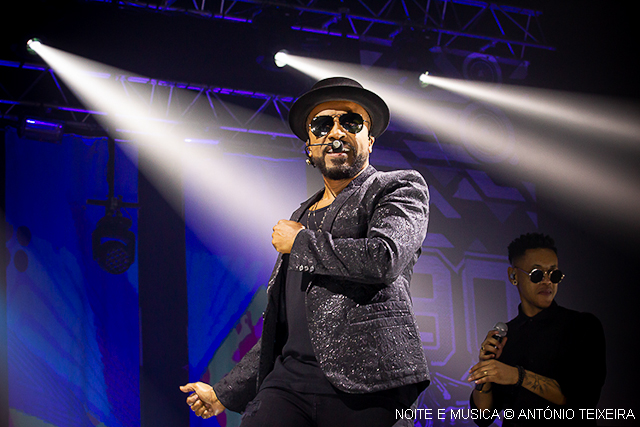 Alexandre Pires levou o seu Baile do Nêgo Véio à Super Bock Arena. Vê aqui as imagens