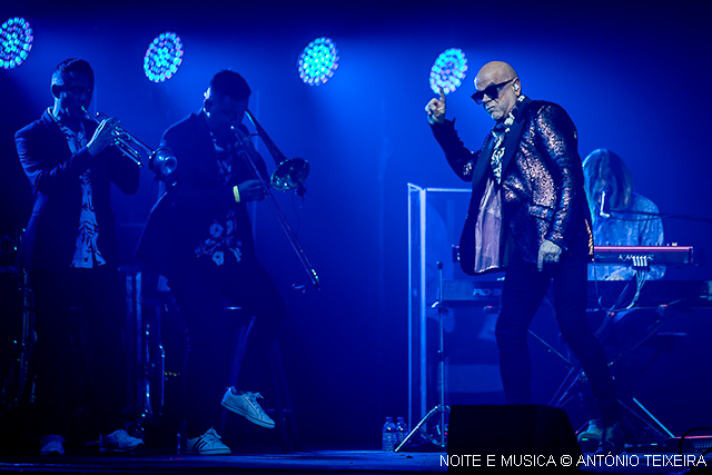 Pedro Abrunhosa e o Cante Alentejano em perfeita harmonia no Coliseu do Porto [fotogaleria]