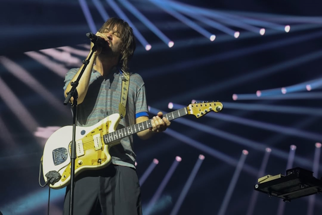 Tame Impala ao vivo na MEO Arena: Hipster janado ascende a rock star Tame Impala ao vivo na MEO Arena: Hipster janado ascende a rock star